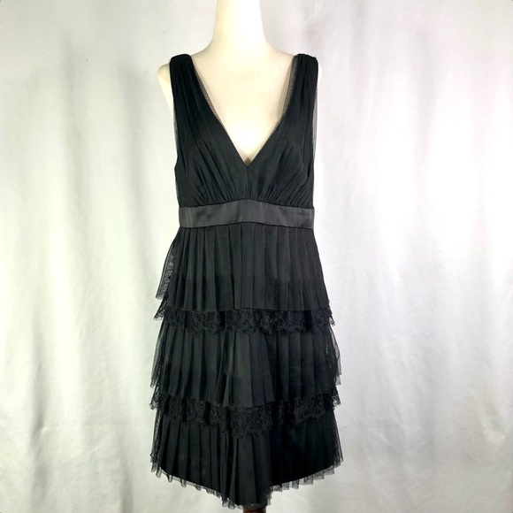 Nicole Miller LBD black cocktail dress deep v netting lace made in USA 10 - Picture 1 of 9